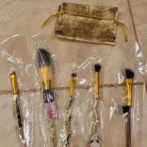 Demon slayer makeup kit